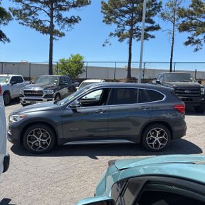 BMW X1 XDRIVE28I - 3