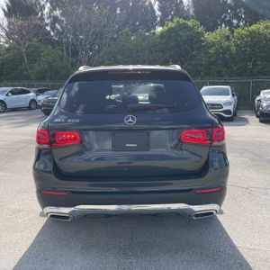 MERCEDES-BENZ GLC - 7