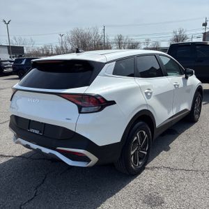 KIA SPORTAGE HYBRID LX - 8