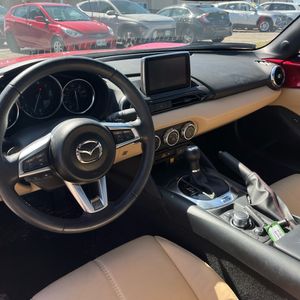 صورة 33 لـ 2017 Mazda MX-5 MIATA RF GRAND TOURING