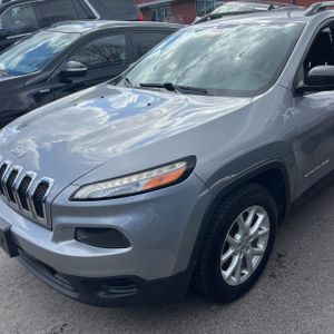 JEEP CHEROKEE SPORT - 2