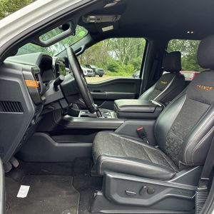 صورة مصغرة 32 لـ 2025 FORD F-150 TREMOR