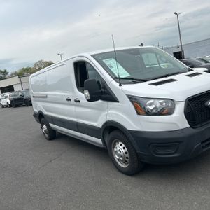 FORD TRANSIT 250 - 10