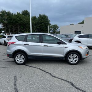 صورة 10 لـ 2015 FORD ESCAPE S