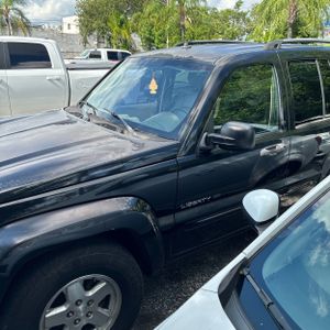2004 JEEP LIBERTY LIMITED — фото 2