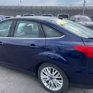 FORD FOCUS TITANIUM - 6