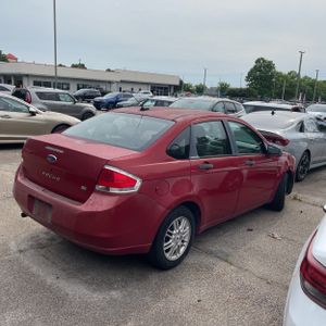 FORD FOCUS SE - 10