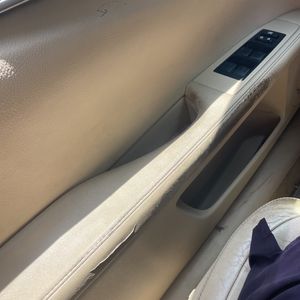 صورة مصغرة 65 لـ 2014 Lexus ES 300H BASE