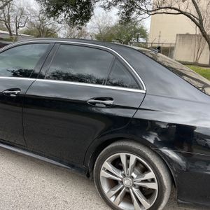 MERCEDES-BENZ E-CLASS - 6