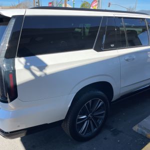 CADILLAC ESCALADE ESV SPORT - 9