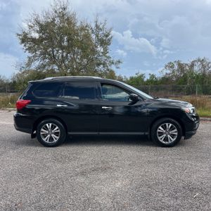 NISSAN PATHFINDER PLATINUM - 10