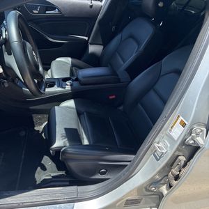 2018 Mercedes-BENZ GLA — миниатюра 32