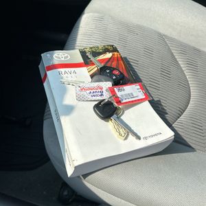 صورة مصغرة 52 لـ 2011 Toyota RAV4 BASE