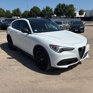 2019 ALFA Romeo STELVIO AWD — миниатюра 12