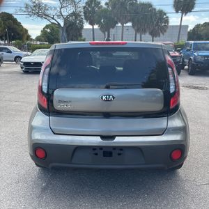 2017 KIA SOUL BASE 照片 7