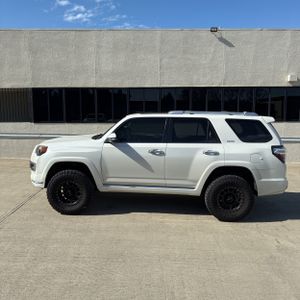 TOYOTA 4RUNNER - 3