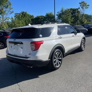 FORD EXPLORER ST - 8