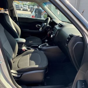 2018 KIA SOUL + — миниатюра 32