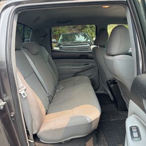 2015 Toyota TACOMA V6 thumbnail 35