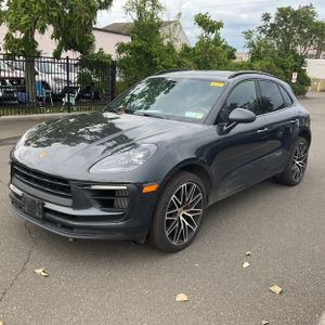 2022 Porsche MACAN S — фото 1