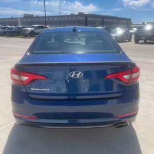 HYUNDAI SONATA SE - 7