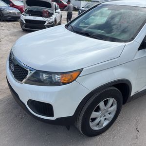 صورة مصغرة 52 لـ 2013 KIA SORENTO LX