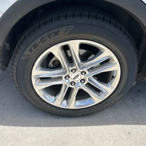 2016 FORD EXPLORER LIMITED — миниатюра 19