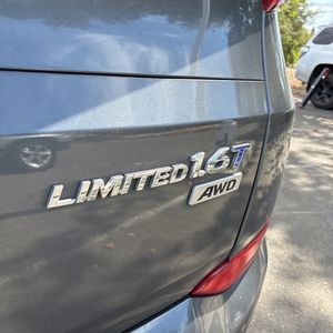 2016 Hyundai TUCSON LIMITED — миниатюра 23