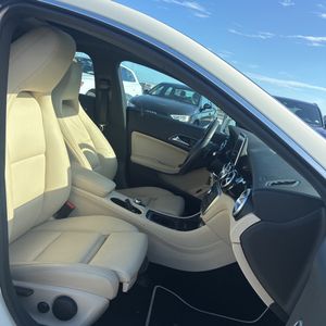 2016 Mercedes-BENZ CLA thumbnail 33
