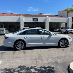 AUDI A8 L QUATTRO 55 TFSI - 10