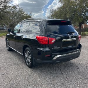 NISSAN PATHFINDER PLATINUM - 5