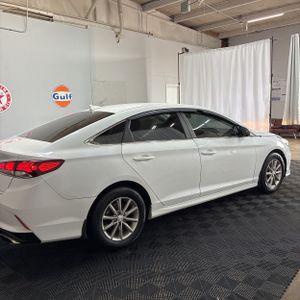 HYUNDAI SONATA SE - 10