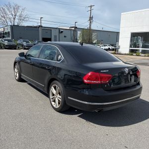 VOLKSWAGEN PASSAT TDI SEL PREMIUM - 5