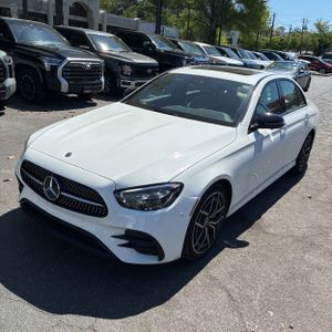 MERCEDES-BENZ E-CLASS - 1