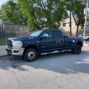 صورة 3 لـ 2019 RAM 3500 LARAMIE