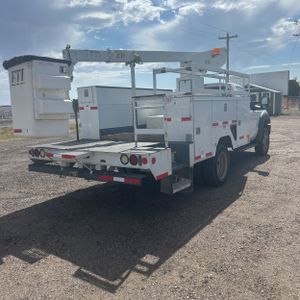 FORD F-550 CHASSIS XL - 8