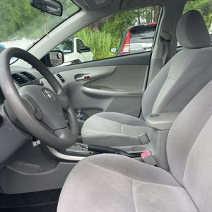 2010 Toyota COROLLA LE — миниатюра 29