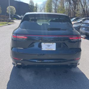 PORSCHE CAYENNE GTS - 7