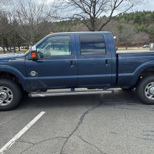 FORD F-250 SUPER DUTY LARIAT - 4