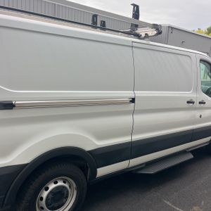 FORD TRANSIT 150 - 9