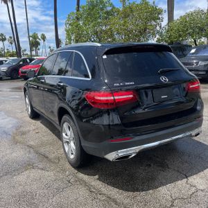 MERCEDES-BENZ GLC - 5