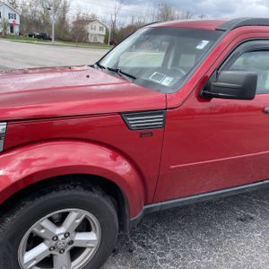DODGE NITRO SLT - 2