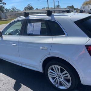 AUDI Q5 PREMIUM PLUS - 6