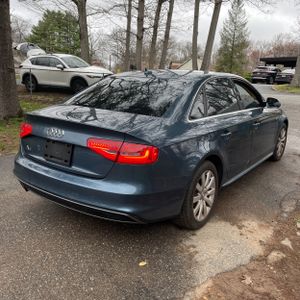 AUDI A4 2.0T PREMIUM - 7
