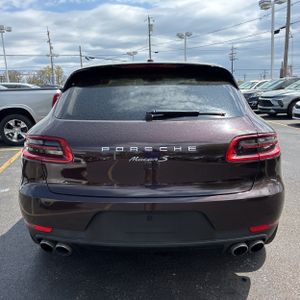 PORSCHE MACAN S - 7