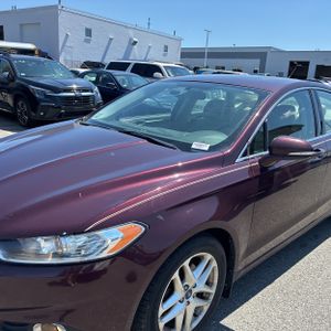 FORD FUSION SE - 2