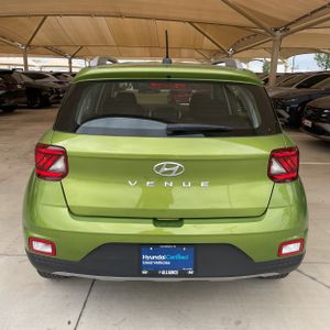 HYUNDAI VENUE SEL - 5