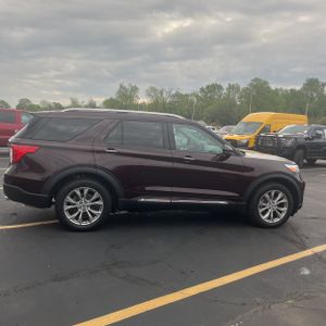 FORD EXPLORER LIMITED - 10