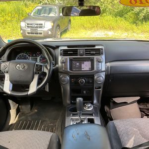 2016 Toyota 4RUNNER SR5 缩略图 36