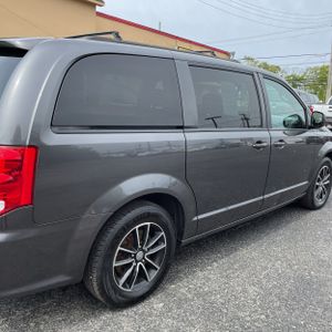 DODGE GRAND CARAVAN - 9